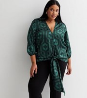 New Look Curves Green Geometric Satin V Neck Tie Front Blouse